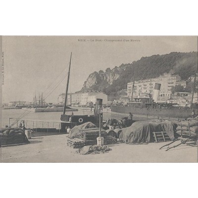 Nice Le Port chargement d'un navire avant 1903